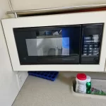 2000 Wellcraft 330 Coastal