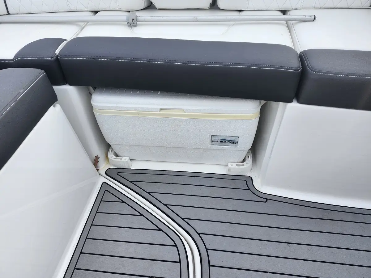 used 2019 Monterey Power M65 17
