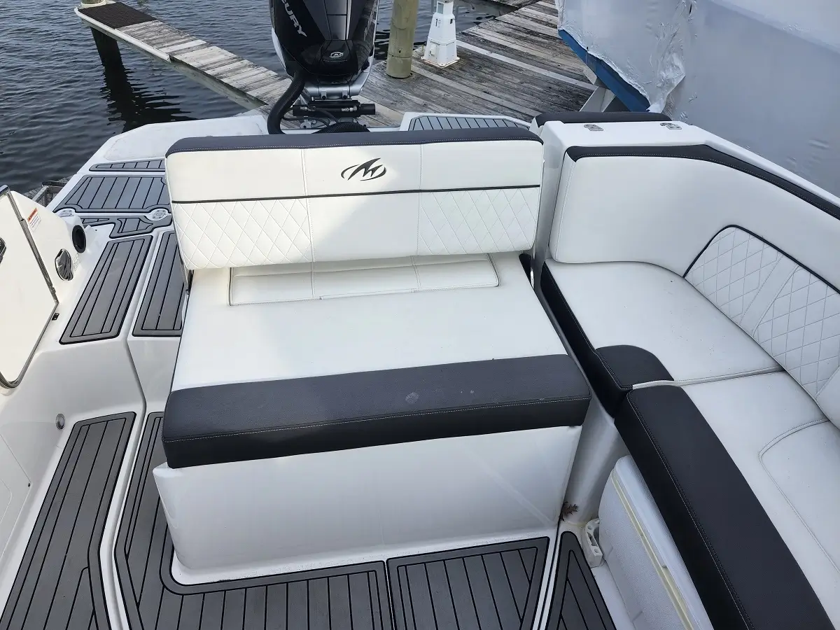 used 2019 Monterey Power M65 9
