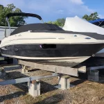 2005 Sea Ray Power 220 Sundeck 1