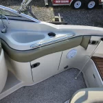 2005 Sea Ray Power 220 Sundeck 8